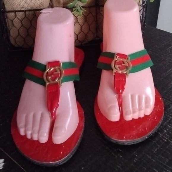 GUCCI SANDALS WOMEN'S - Picture 2 of 11